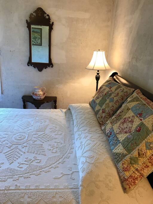 New Queen Bed