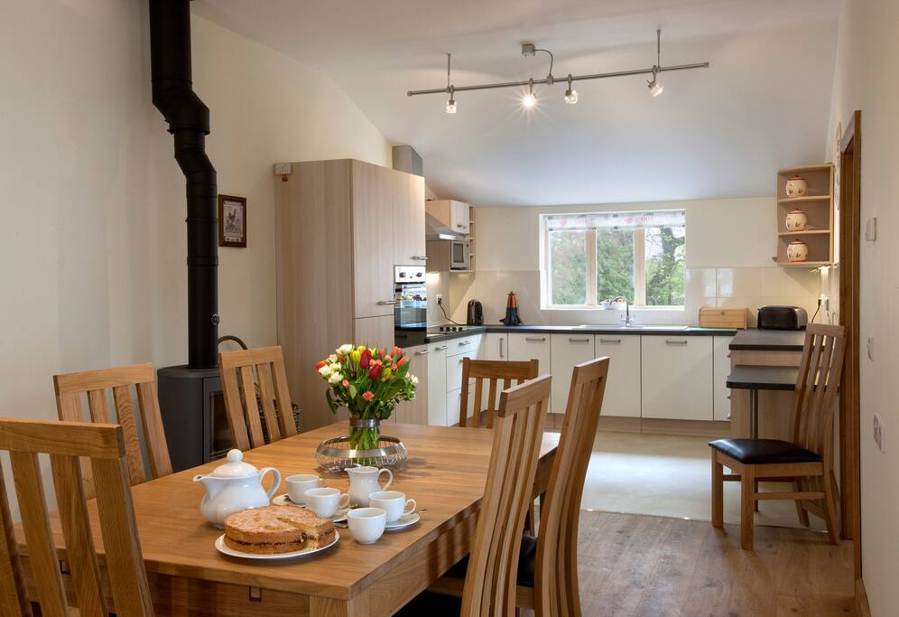 Teal - open plan kitchen/diner