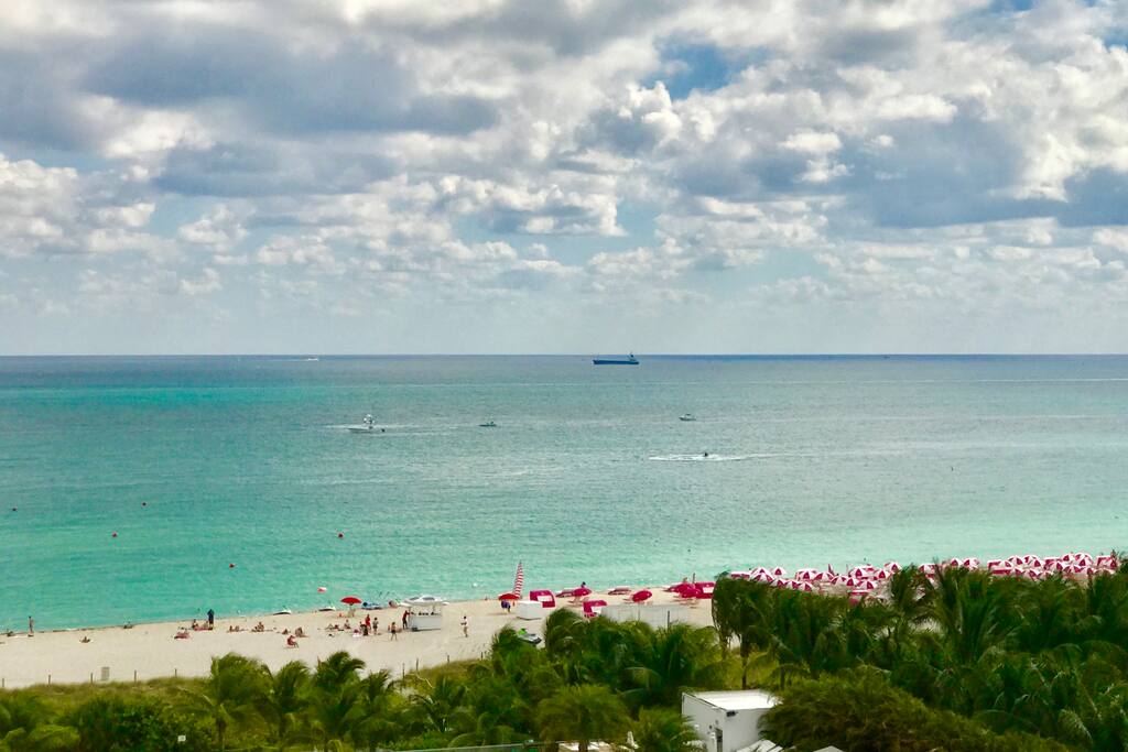 DIRECT OCEAN VIEW !!! View from the Balcony