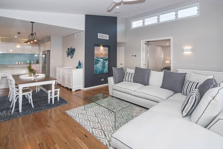 Busselton Beach House gallery image 4