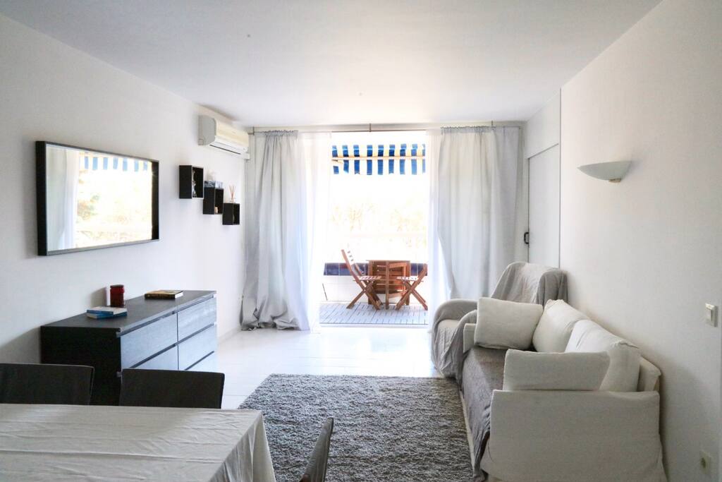 Sofa bed suitable for 2 persons