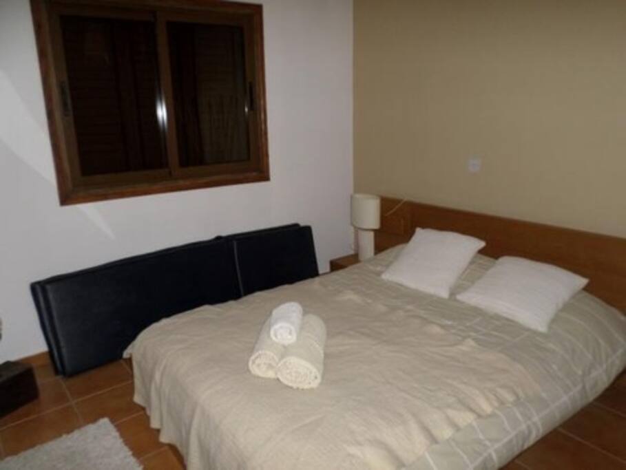 Rear bedroom