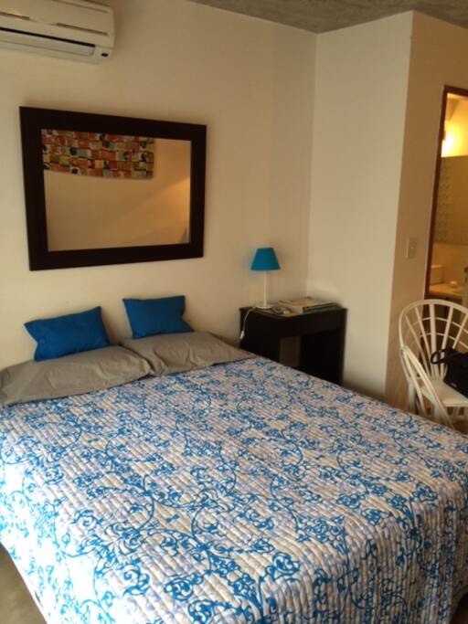 Cama doble con posibilidad de hacerse 2 camas simples