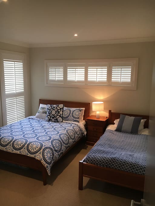 3rd bedroom (4.5x4.5 metres). Can sleep 3.