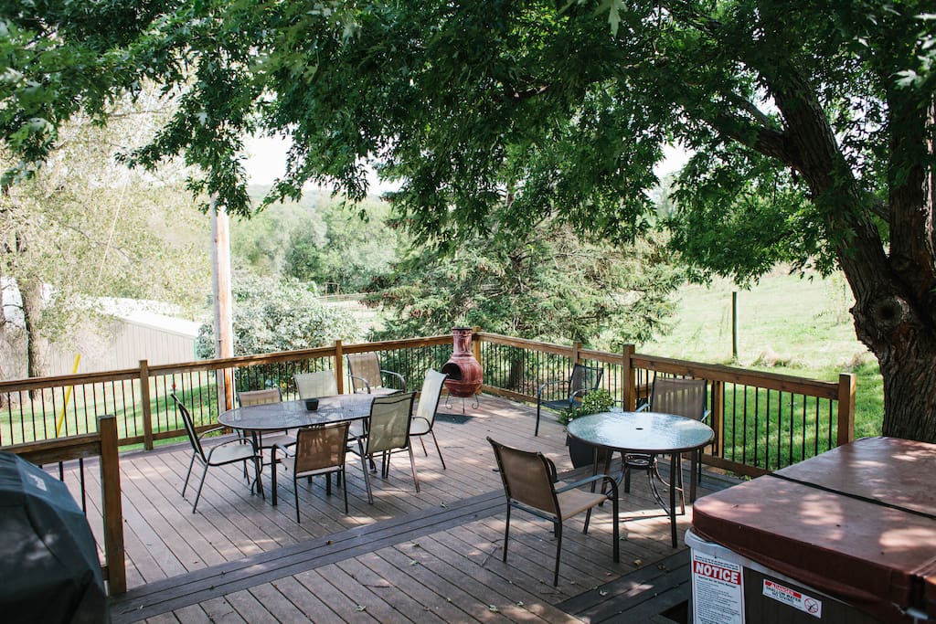 Deck with Chiminea and Hot Tub