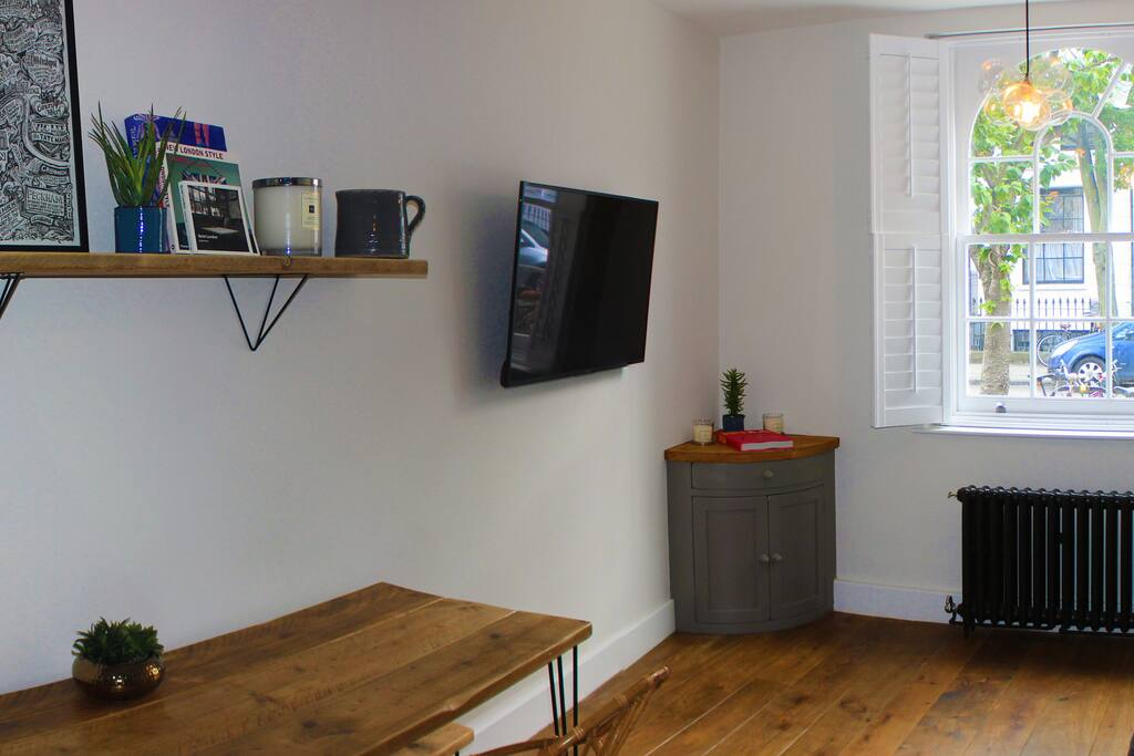 Lounge area with television (BT Sport, Netflix etc included)
