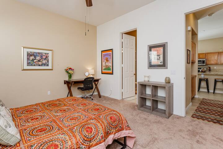Desert Zen - Master Suite w/ Private Bath