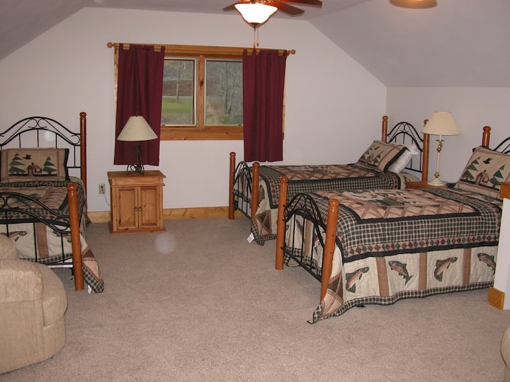 Gorgeous Townhouse at Greek Peak Ski Resort