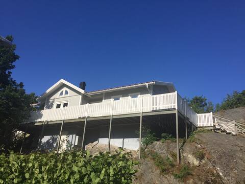 Beautiful house on lovely Brännö