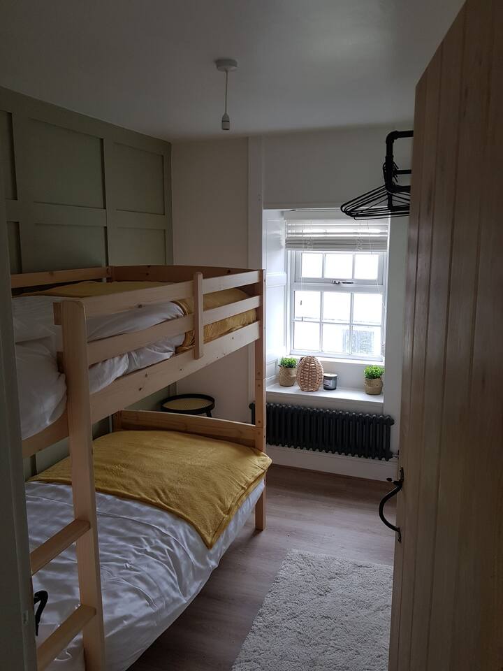 საძინებელი 3