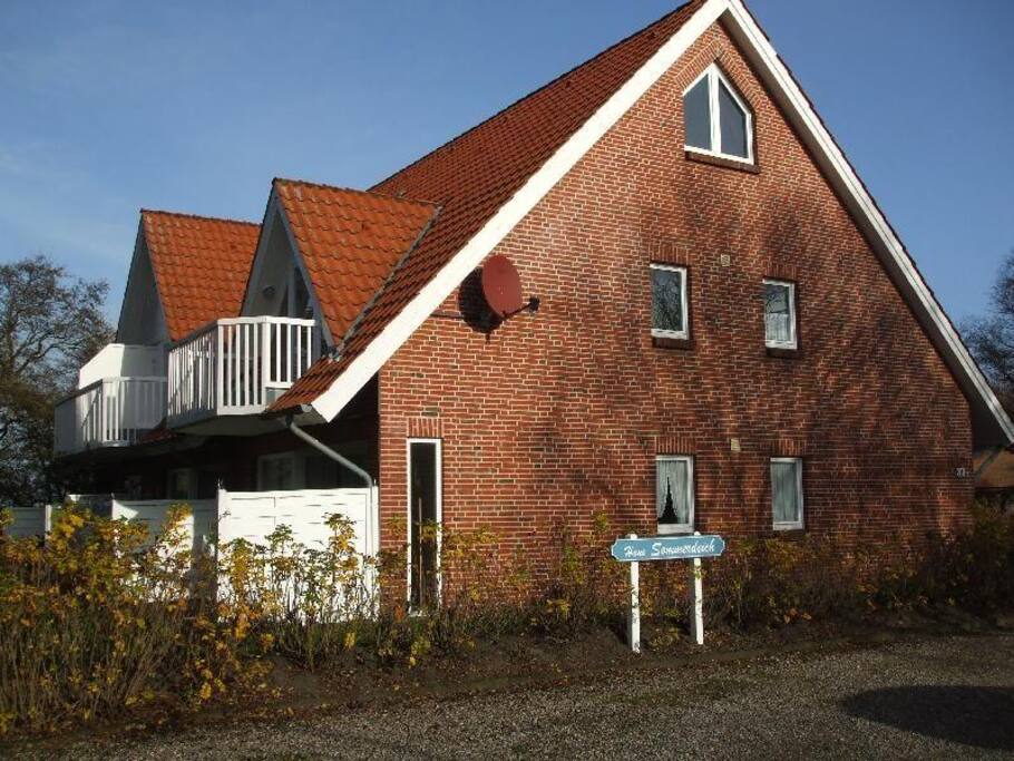 Haus SOMMERDEICH.