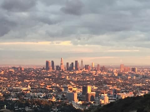 Successful Airbnb property: Private Loft In Hollywood Hills (by Universal) in Hollywood Hills