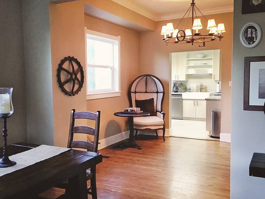 Sitting Room to the kitchen