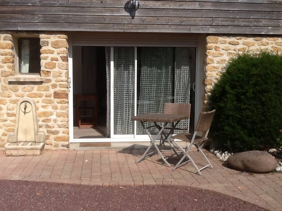 L'entree, coin terrasse