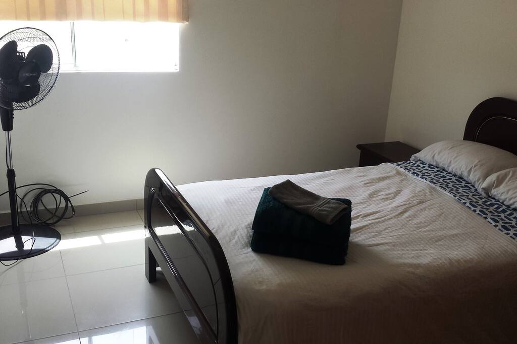 Bedroom with fan