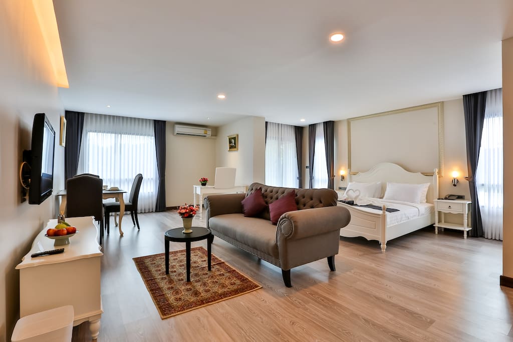 Suite room