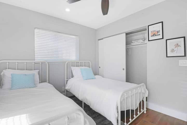 Ორი ტყუპი 