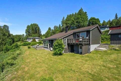 House in Mesnali- between Lillehammer and Sjusjøen
