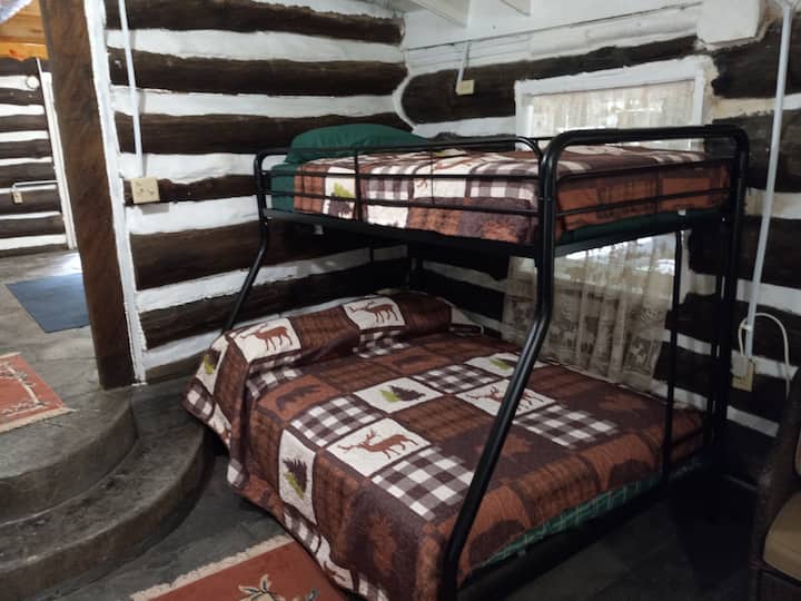 10 Best PetFriendly Cabins Near Benezette, Pennsylvania Updated 2024