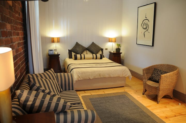 Yea Holiday Rentals & Homes - Victoria, Australia | Airbnb