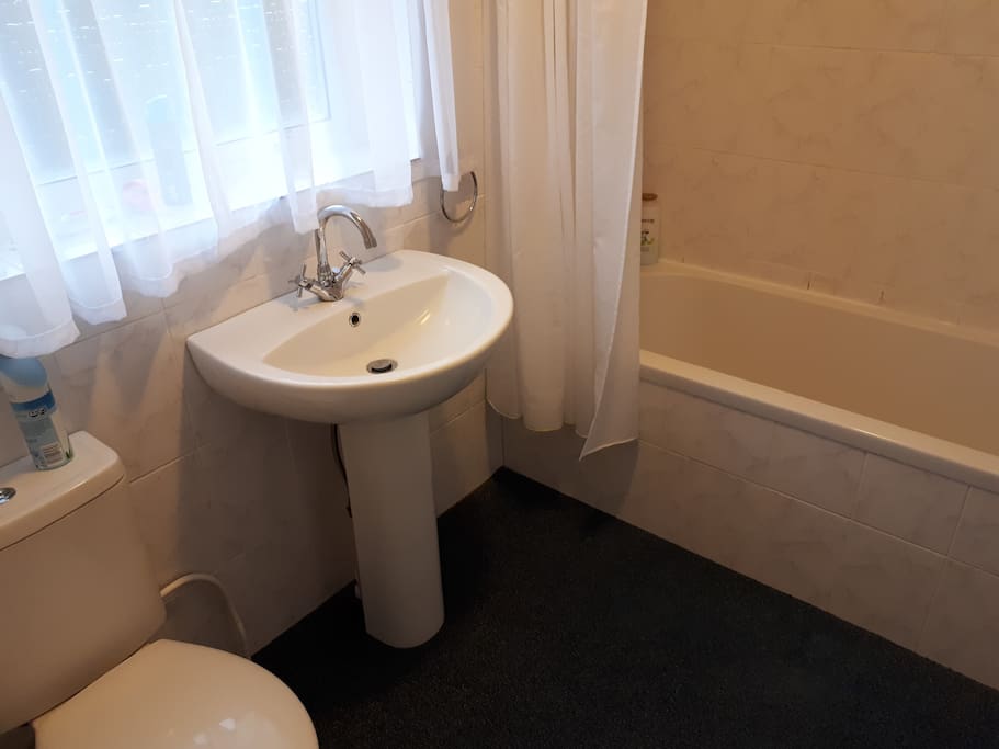Spotlessly clean and well ventilated bathroom