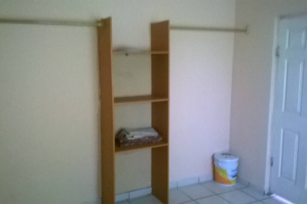 Closet 1