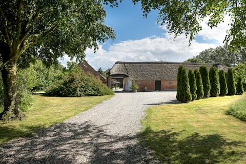 Large country property with sea view close to Aarhus