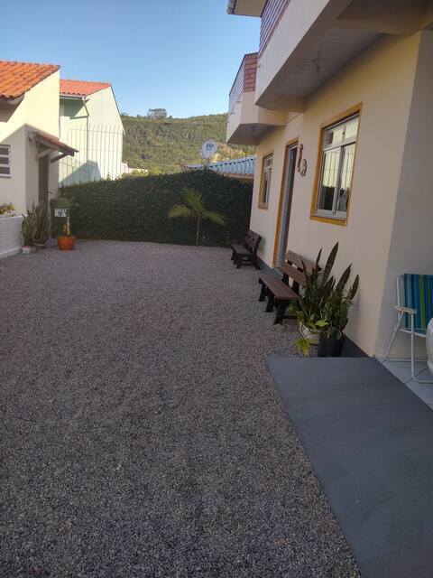 Bed and breakfast between beach, two bedrooms