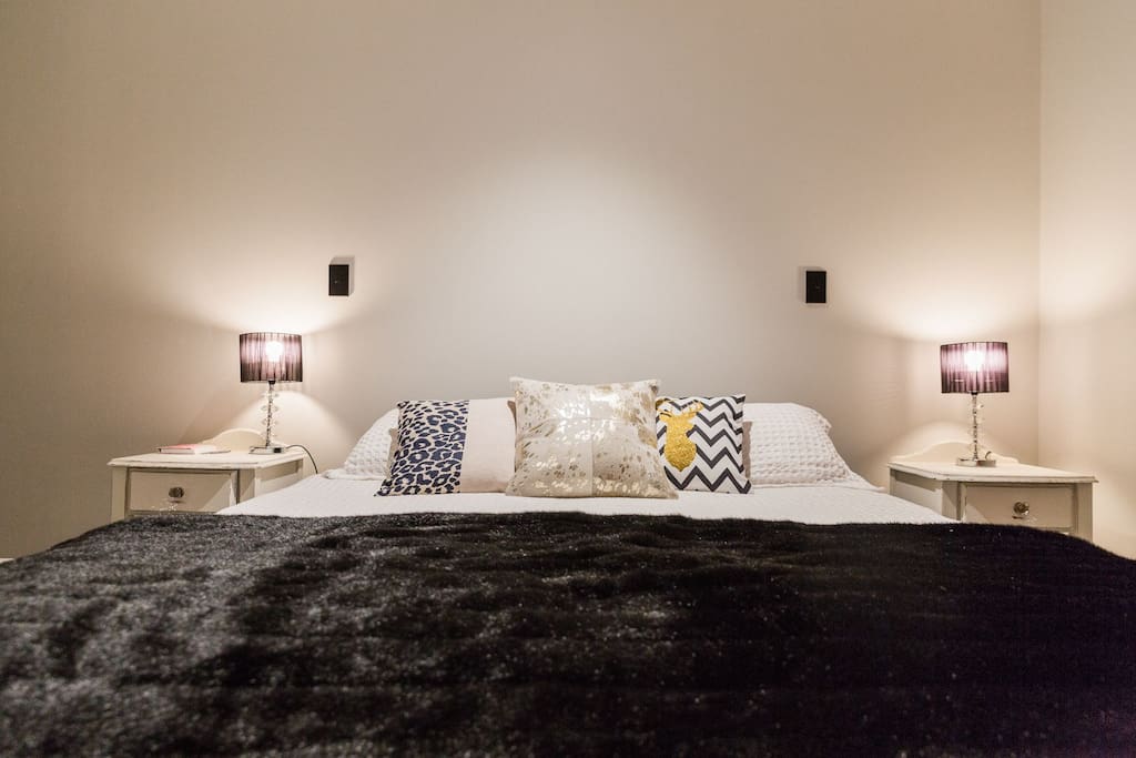 guest bedroom