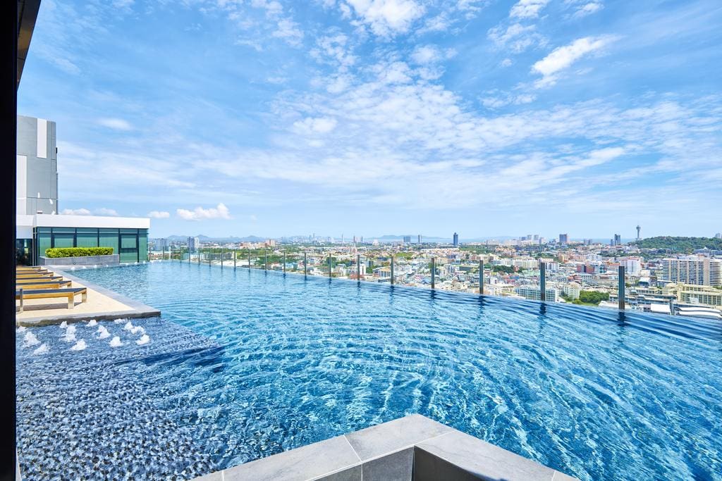 Rooftop swimming pool