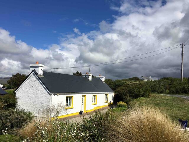 Airbnb Carrickfinn Holiday Rentals Places To Stay County