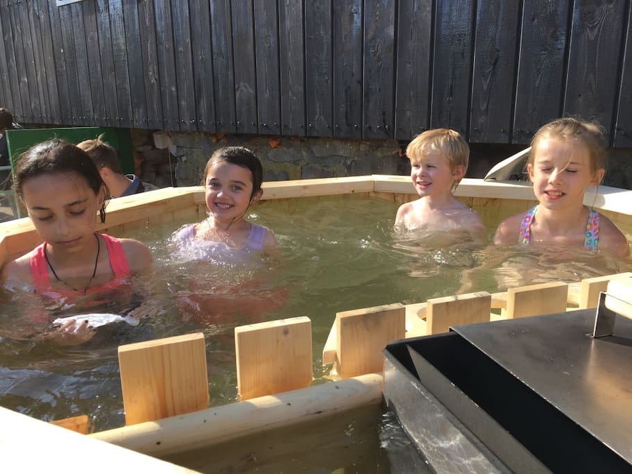Children love the hottub too. But please be carefull with the children. They should never be alone near the tub. The oven is also very hot!