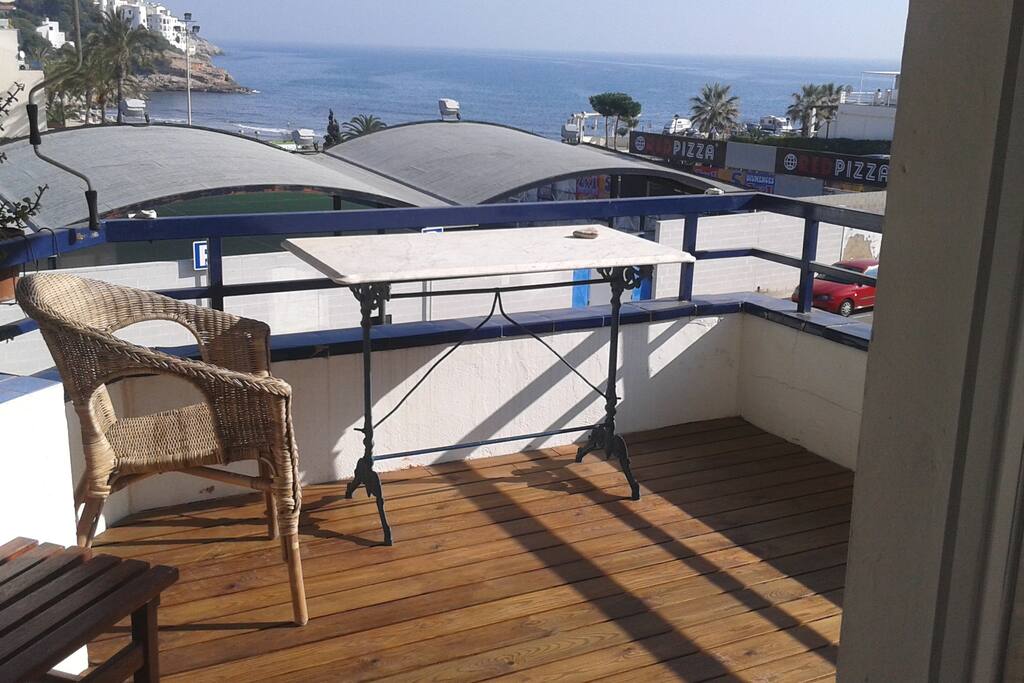 terraza con suelo de madera
