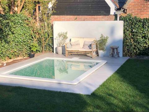 Family house near beach w plunge pool/F1Zandvoort