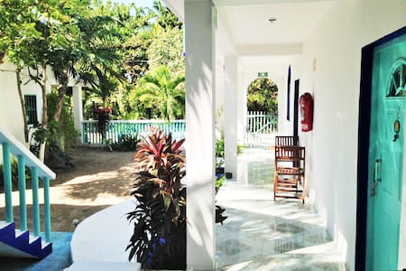 Casa Azul- Hotelito Holbox 1st room