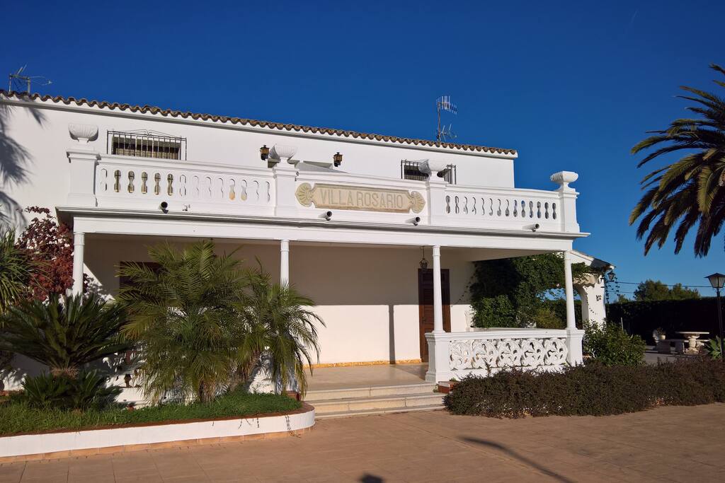 Fachada principal.