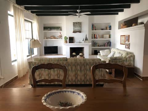 Top Airbnb: MENORCA PARADIS NATURAL. The Best Rustic Corner in Maó