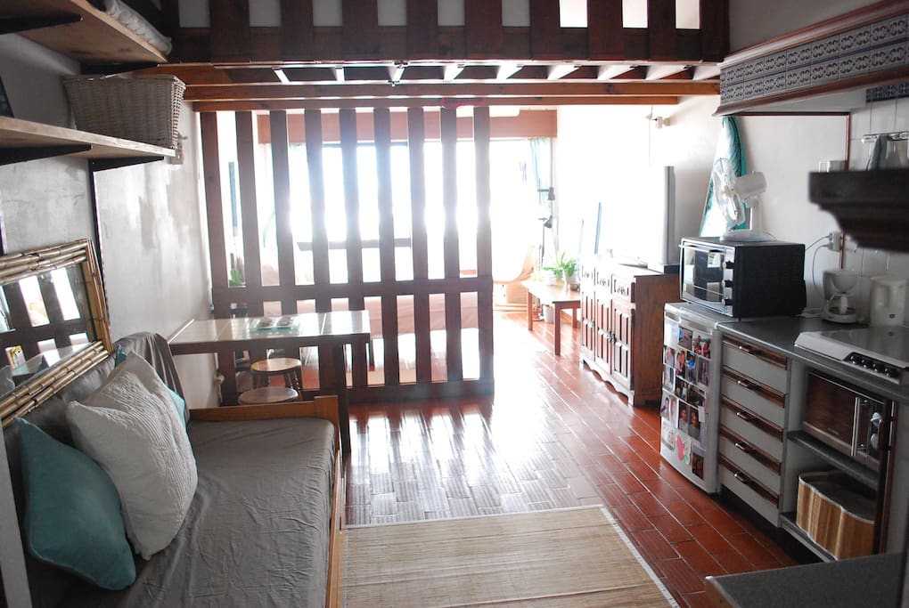 Loft on upper level if preferable, mattress can be set up there