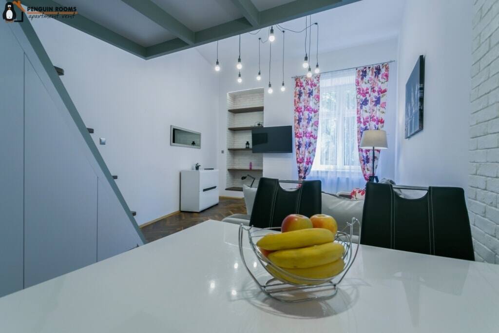 Dining zone