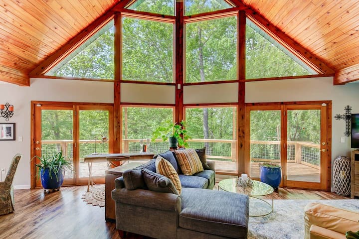 Hidden House in the Mountains