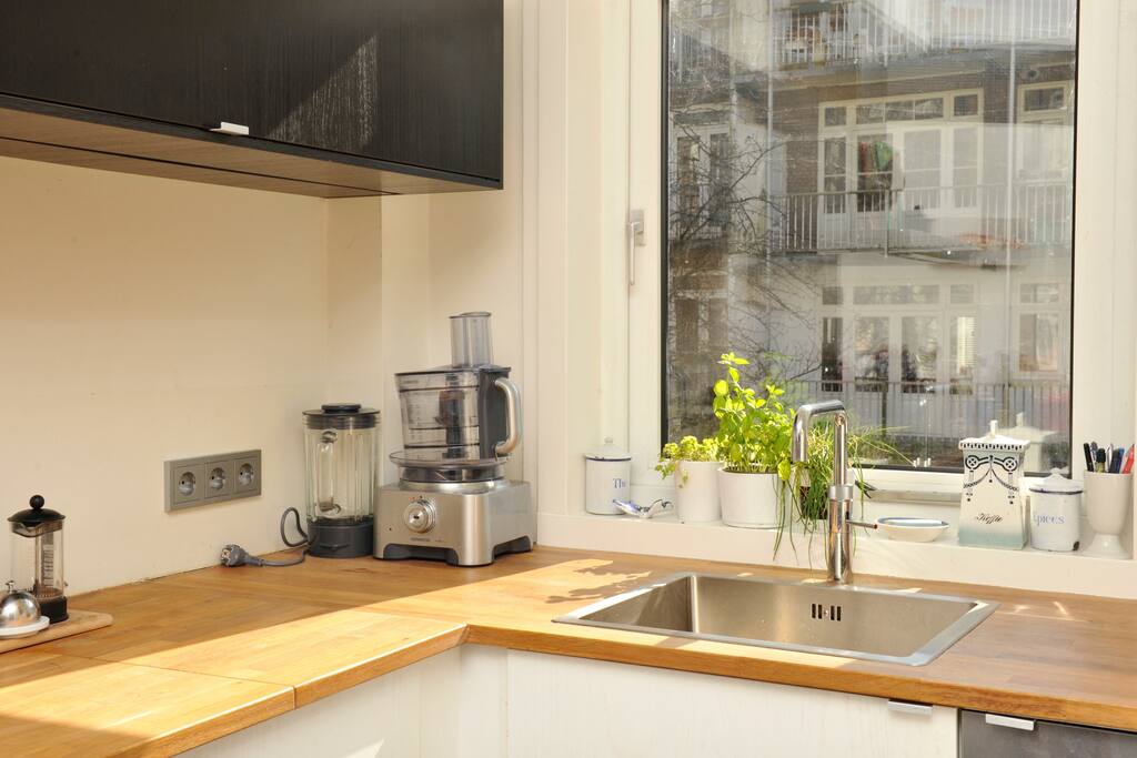 Modern kitchen