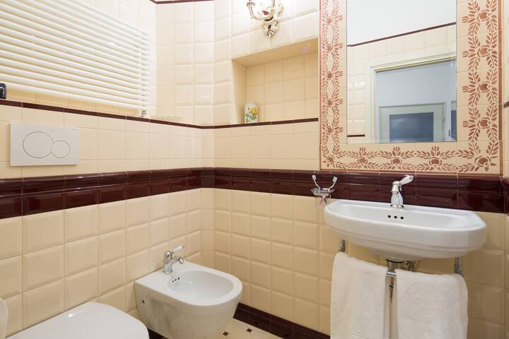 Santo Spirito Palace gallery image 4