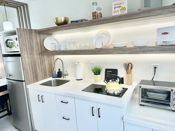 Casa Delray 3 - Luxury & Modern Studio With Pool - Boynton Beach, FL