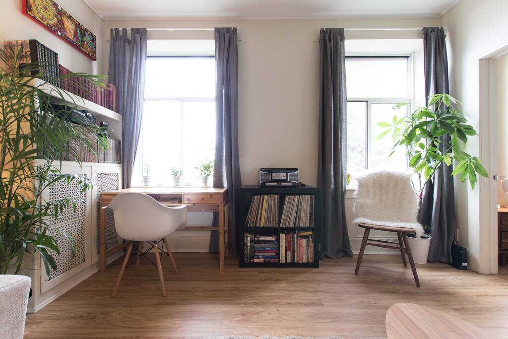 A desk with a view of the mountains