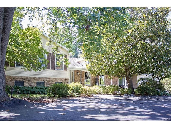 Amazing Bay Vista Beauty with Private Pool! Houses for Rent in Rehoboth Beach, Delaware