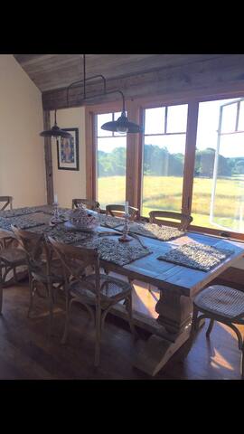 Little Compton’s South Shore Serenity gallery image 5