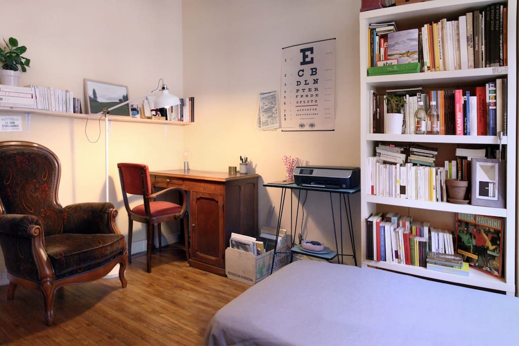bedroom_ desk corner with printer