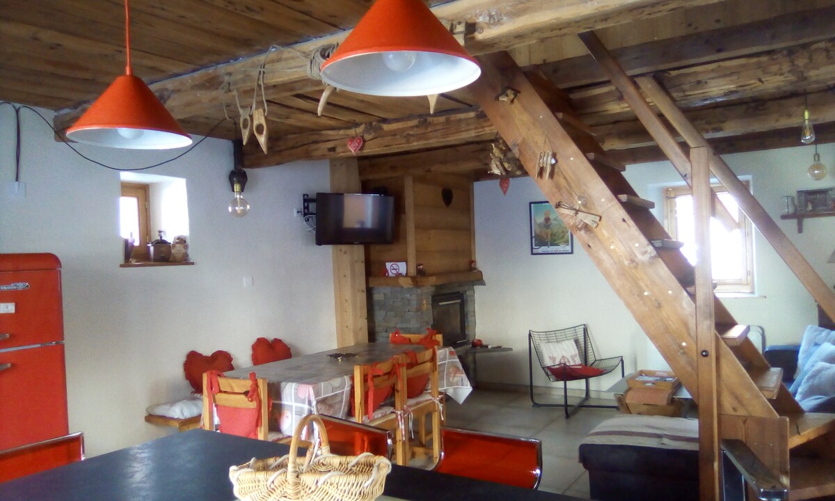 Erfolgreiche Airbnb-Immobilie: Chalet Valloire Galibier Maurienne, station center in Valloire
