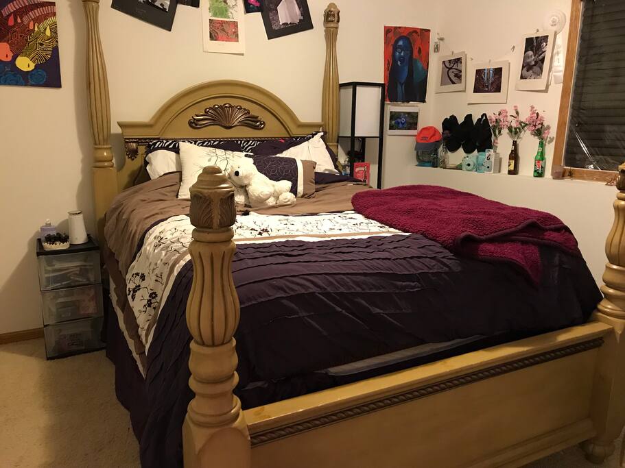 Bedroom available for rent