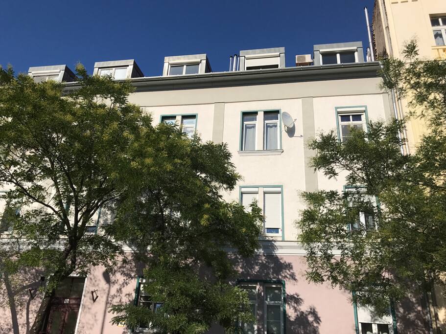 Mészáros str. 62